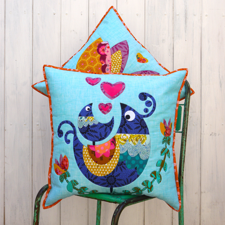 CT042-Large Lovebirds - Image 1