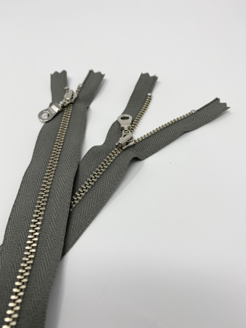 YKK Silver Nickel Metal Zip 9 Inch with Donut Pull - Gun Metal Grey