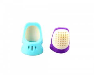 The Gypsy Quilter Nailed It Open Thimble Set - Image 3