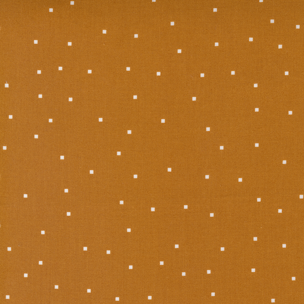 24586 14 Meander Tiny Square Saddle - Image 1
