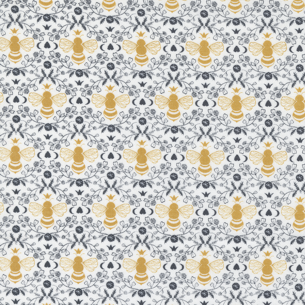 43124 11 Midnight In The Garden Honeybee Mist - Image 1