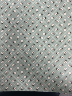 Lori Holt Prairie Bee Keeper Binder ( Damaged) - Image 2