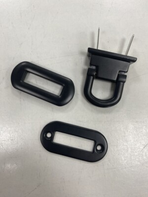 Emmaline Bags Oval Flip Lock Matte Black