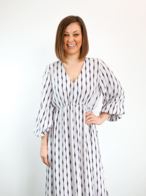 Naomi Woven Dress Pattern Size 4-16 - Image 5