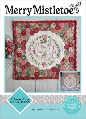 Merry Mistletoe Mini Quilt - Includes Pre Printed Linen & EPP Papers + Template