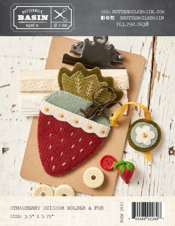 BMB3470 Strawberry Scissor Holder And Fob Pattern - Image 1