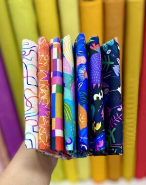 Paradise Heights Fat Quarter Bundle - Image 2