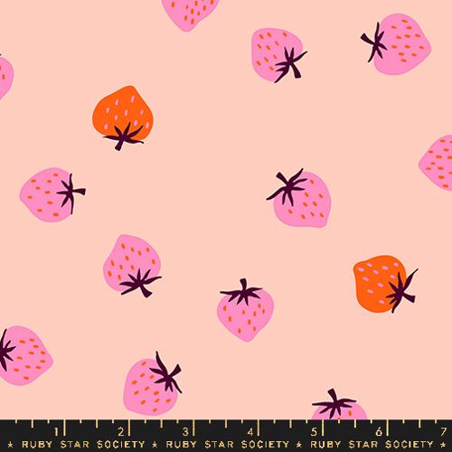 3085-14 Strawberry Toss Pale Peach - Image 1