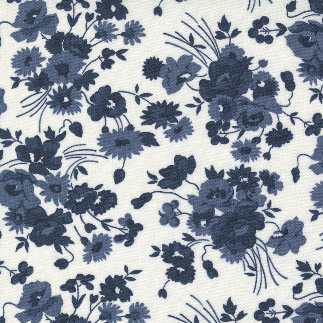 55260 21 Nantucket Summer Somerset Navy - Image 1