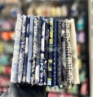 Eclipse Fat Quarter Bundle - Image 4