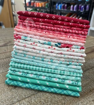 Berry & Sage Fat Quarter Bundle - Image 3