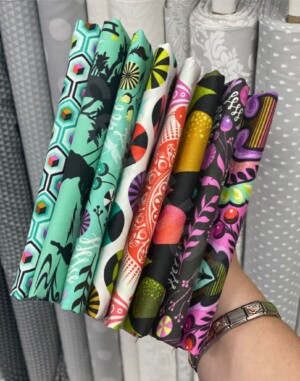 Prince Charming Dejavu Fat Quarter Bundle - Image 3