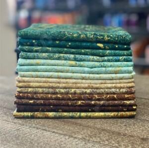 Stonehenge Valencia With Metallic Fat Quarter Bundle - Image 4