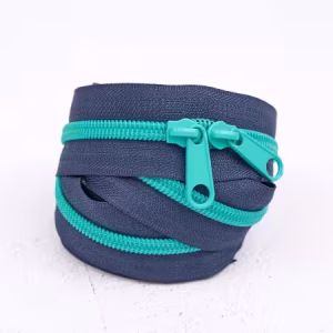 Renaissance Ribbons 30" Handbag Blueberry Breeze