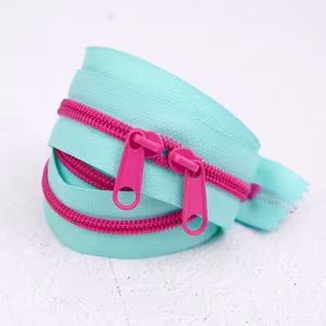 Renaissance Ribbons 40" Handbag Zipper Poolside