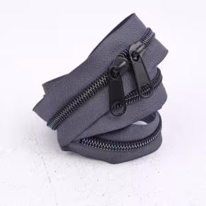 Renaissance Ribbons 40" Handbag Zipper Oil Slick